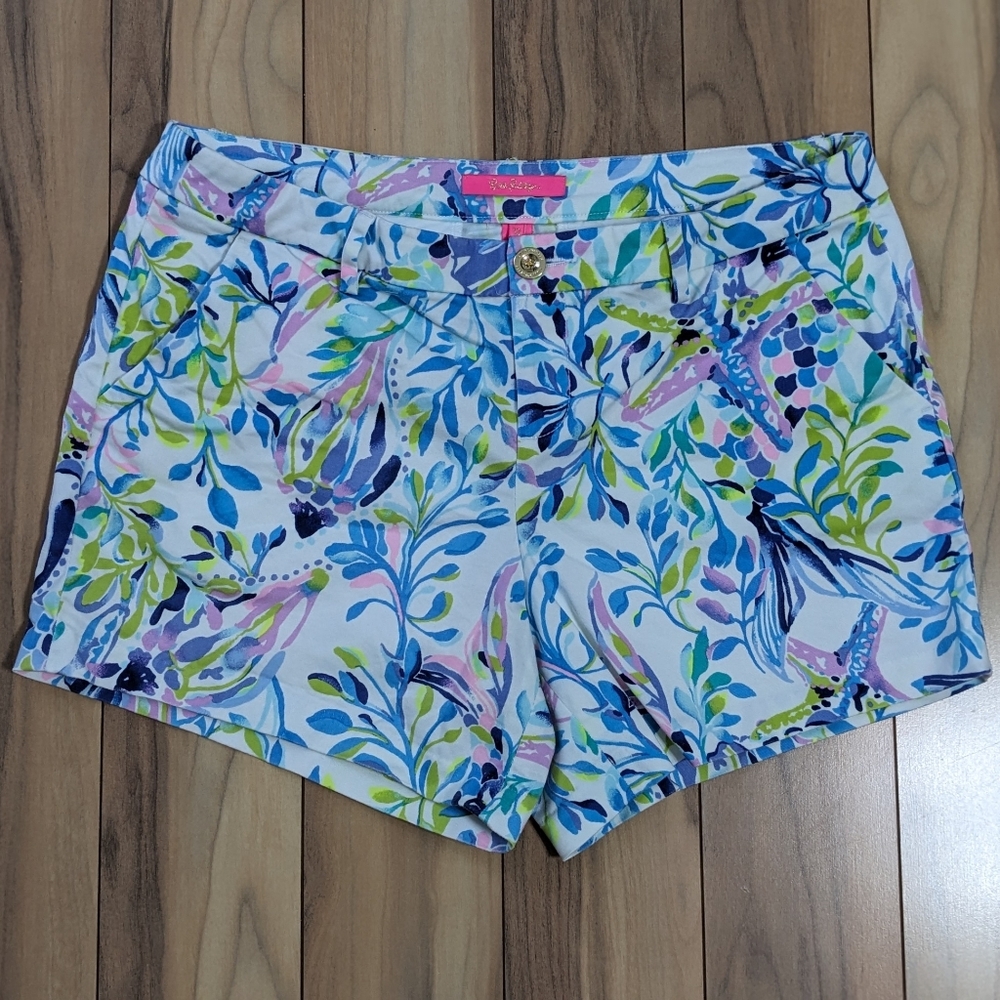 EUC! Lilly Pulitzer Kellar Stretch Shorts Resort White Shell Beach Size 12